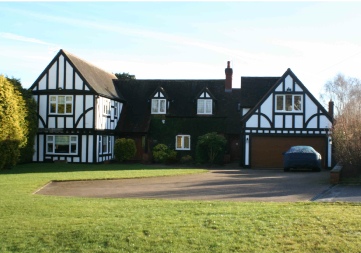 Kings Barn, Churchill